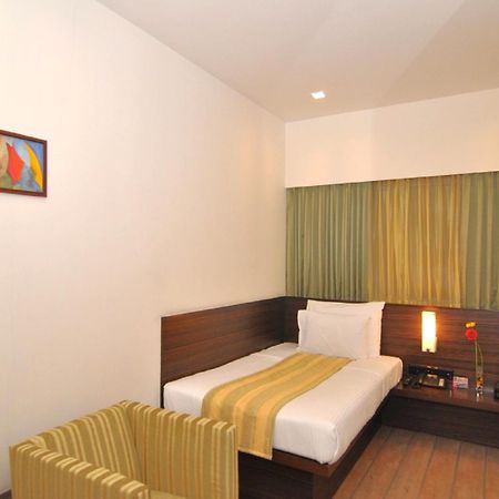 Hotel Studio Estique Pune Ngoại thất bức ảnh