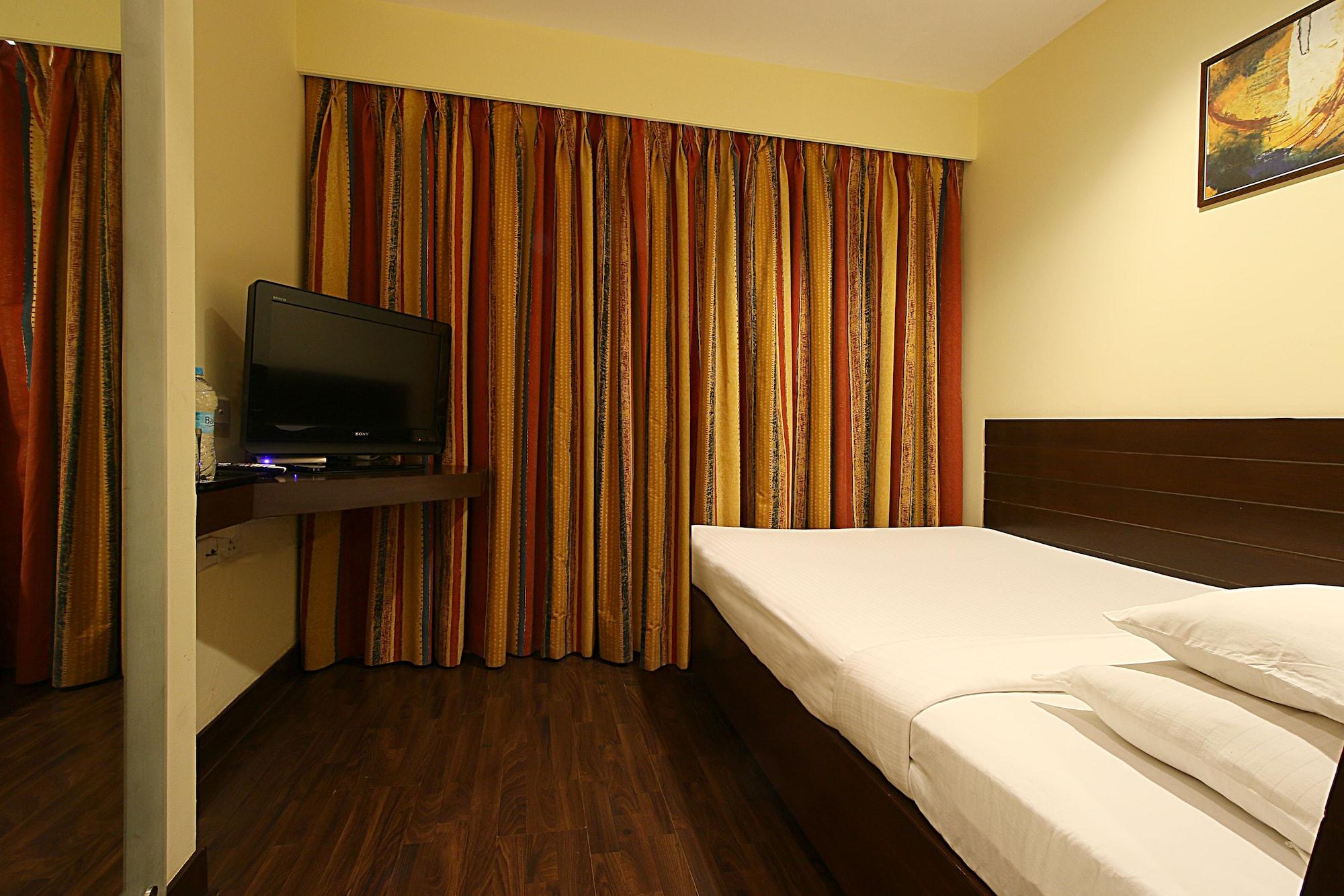 Hotel Studio Estique Pune Ngoại thất bức ảnh