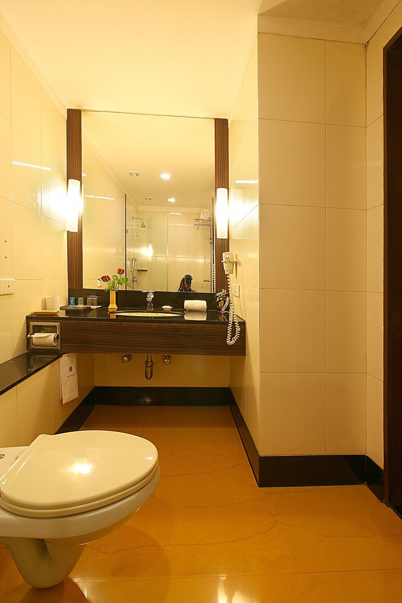 Hotel Studio Estique Pune Ngoại thất bức ảnh