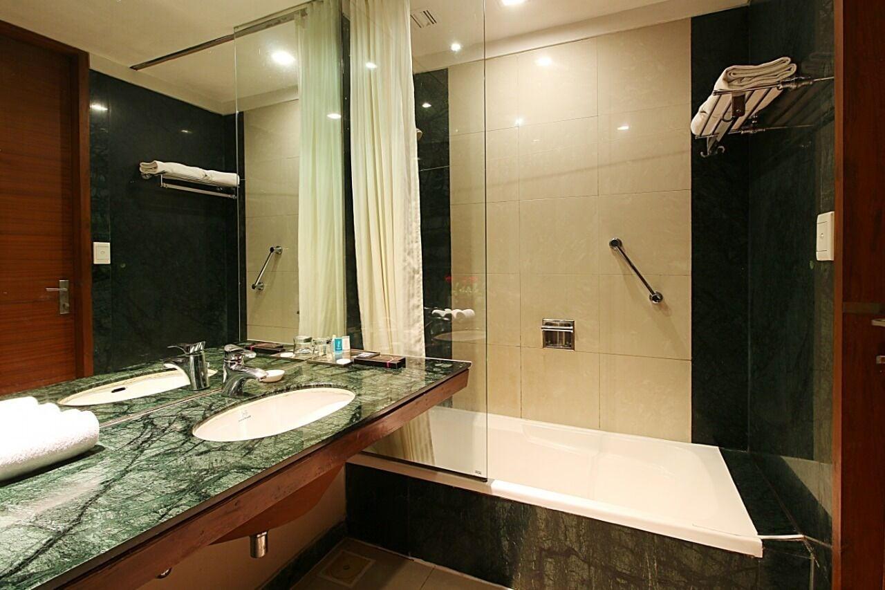 Hotel Studio Estique Pune Ngoại thất bức ảnh