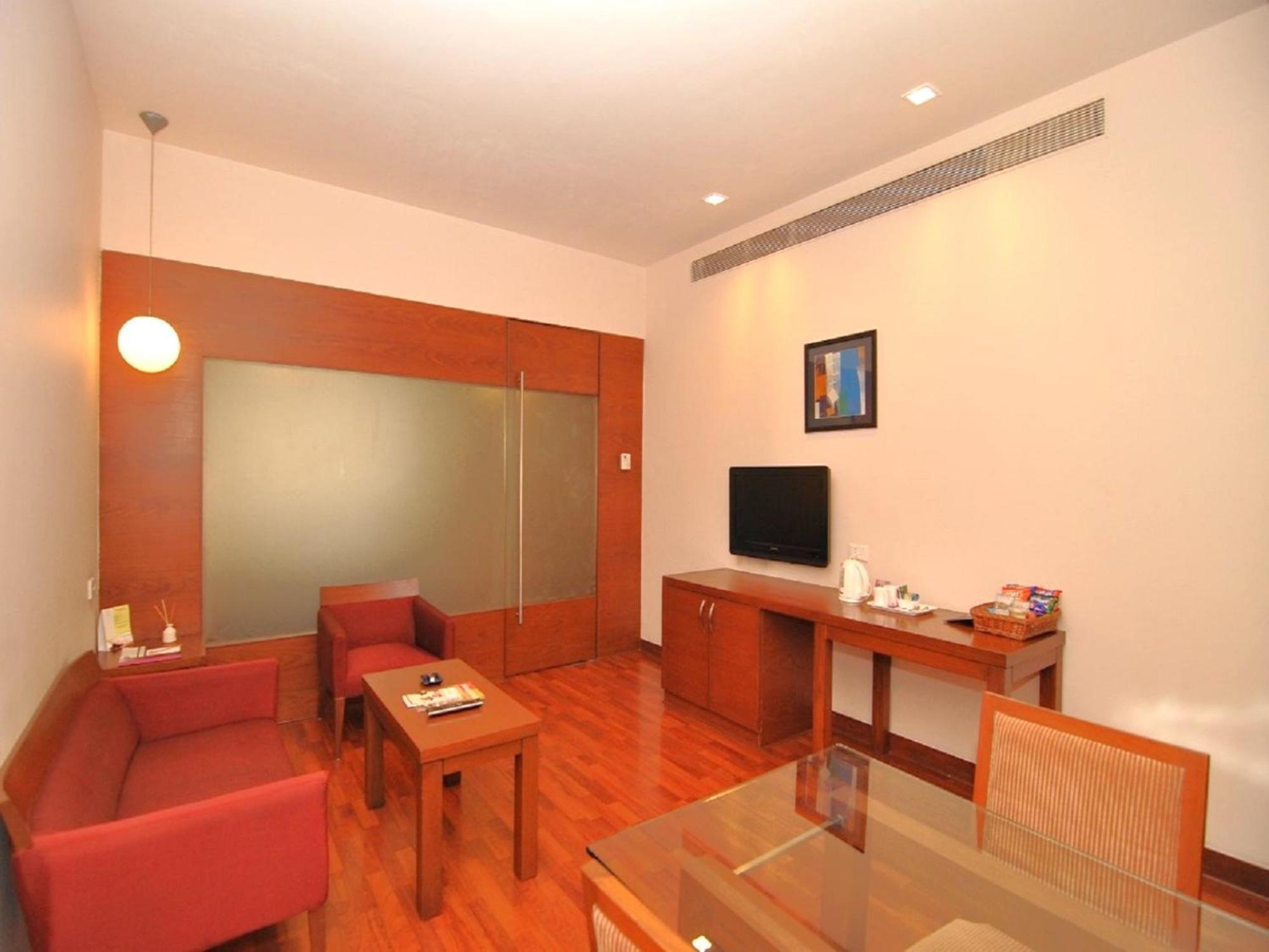 Hotel Studio Estique Pune Ngoại thất bức ảnh